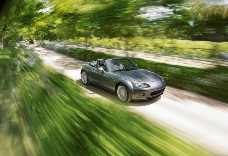  Mazda MX-5 Roadster Coupe 2006 года  (фото 115 из 212)